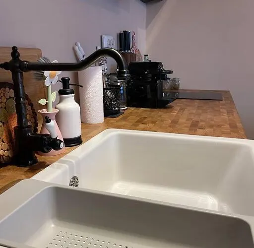 Annabella's Place Apartment